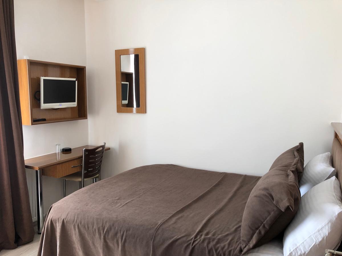 Gulistan Hotel Zara 外观 照片